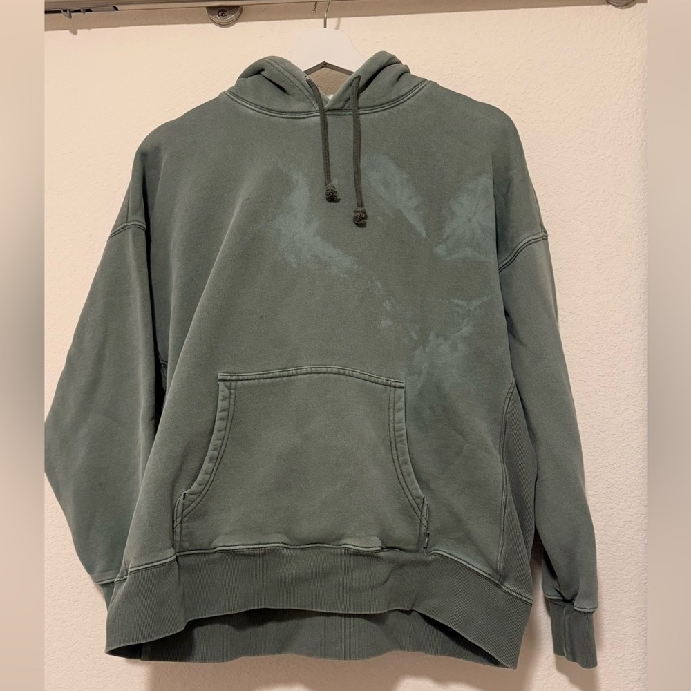 TNA Aritzia hoodie size 2